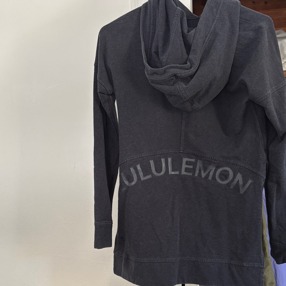 lululemon athletica Black Hoodie Sweater